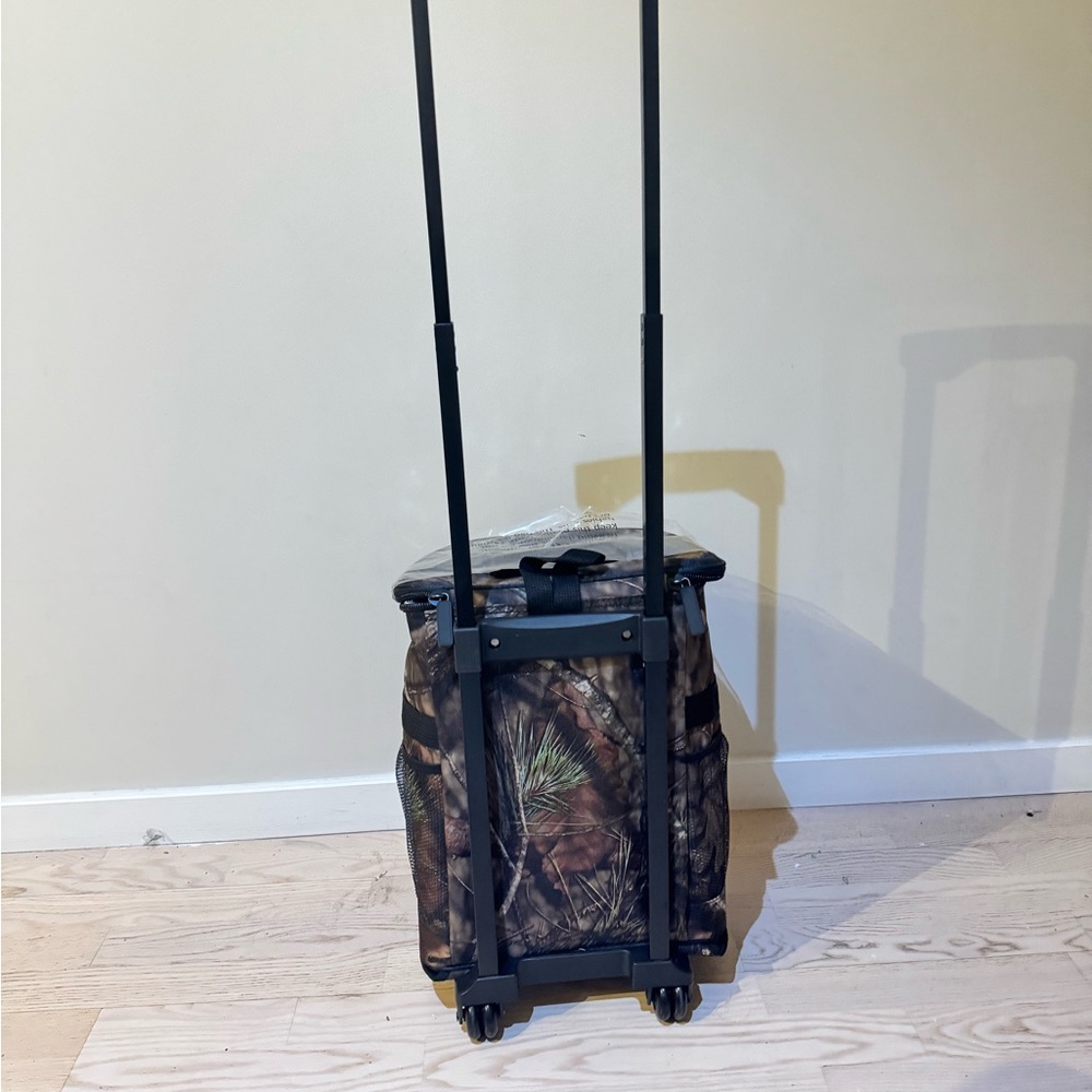 Camouflage Rolling Suitcase